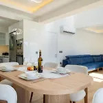 Secil, Fethiyede Tatil Keyfi