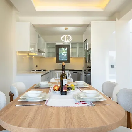 Villa Secil, Fethiyede Tatil Keyfi Fethiye