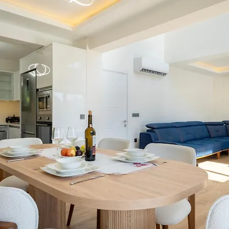 Secil, Fethiyede Tatil Keyfi